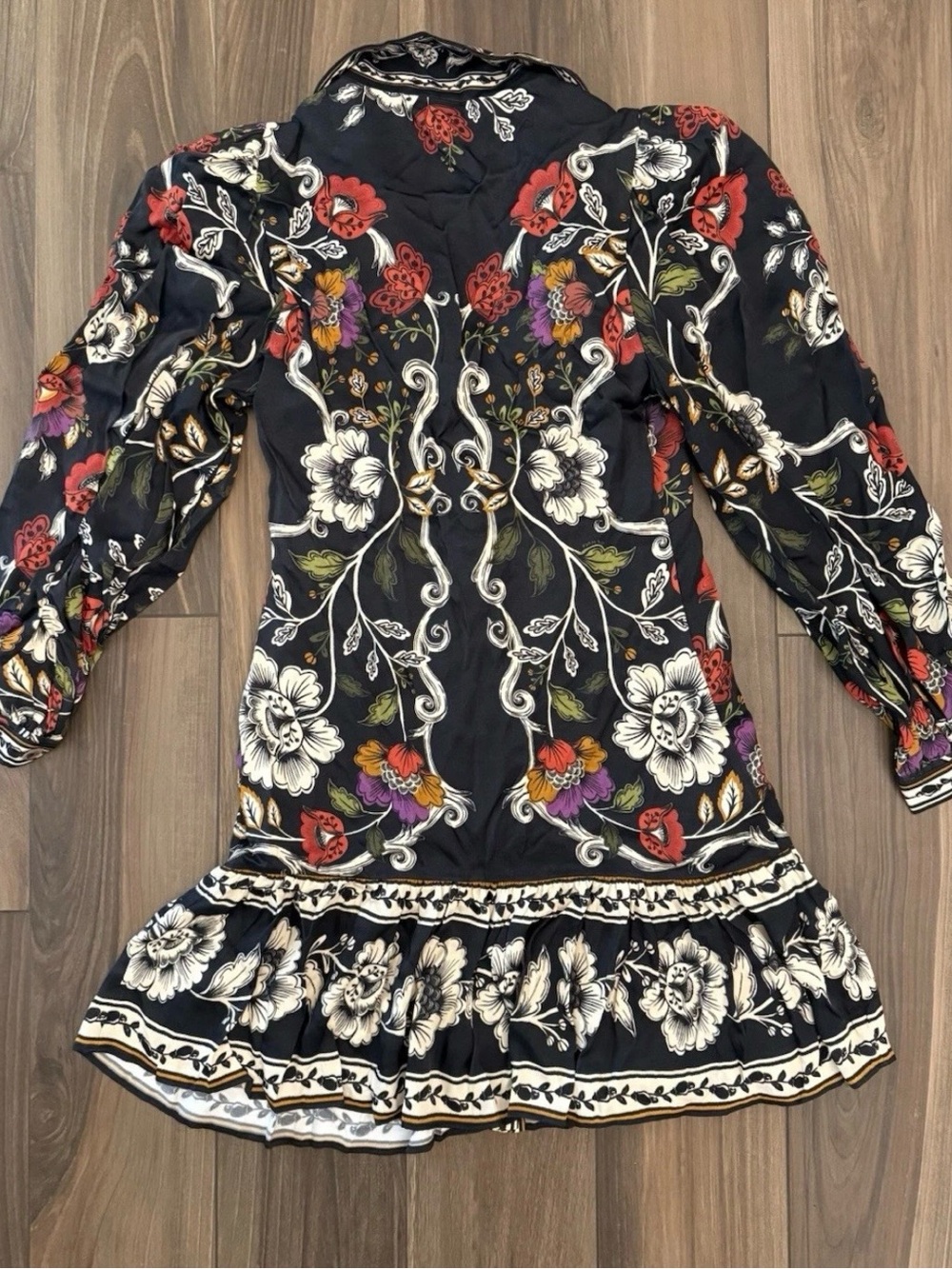 Farm Rio Roccoco Floral Minidress Size Medium - Picture 4 of 7